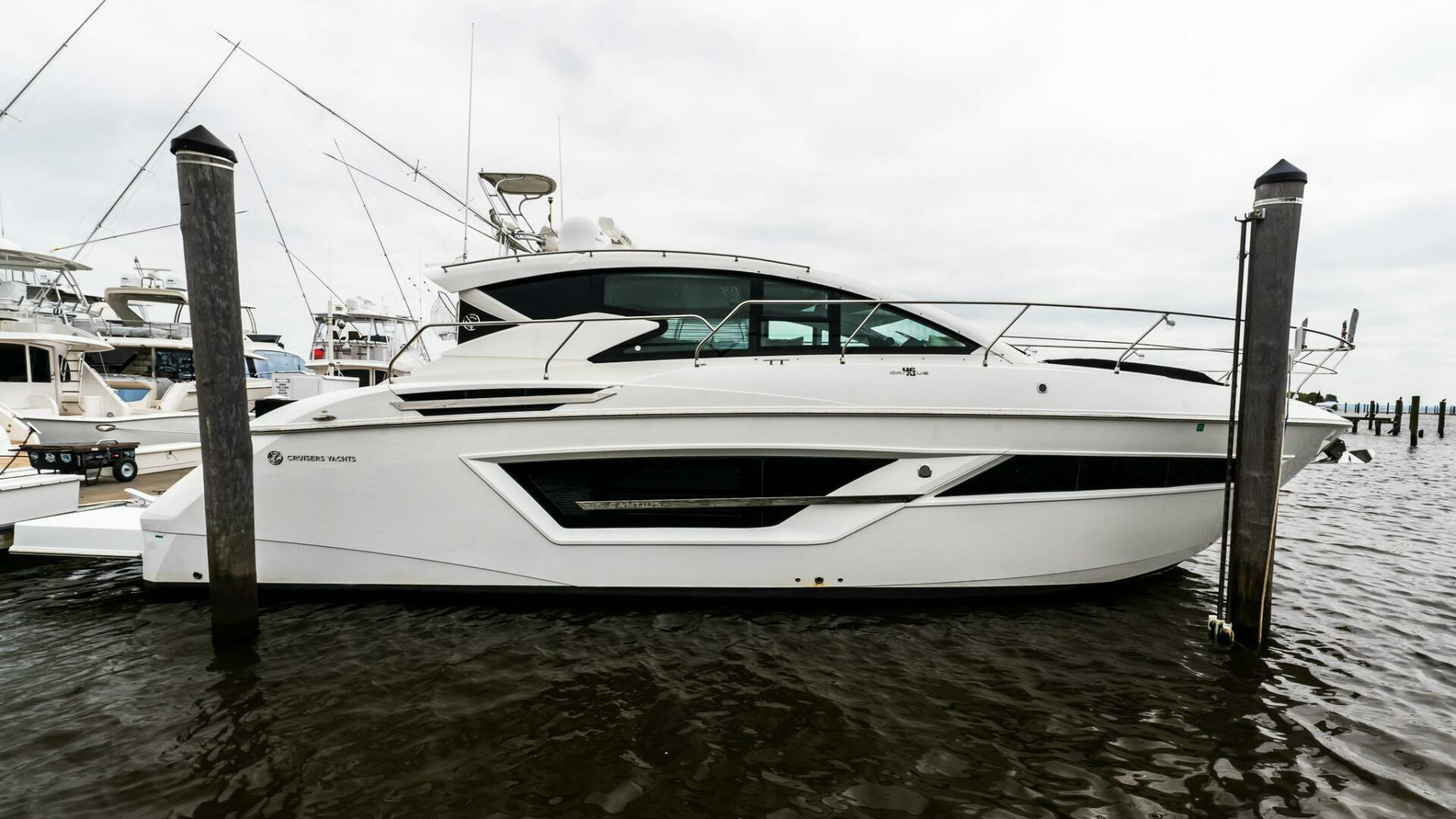 Cruisers 46 Cantius-2020 -Montauk-New York-United States 4366475