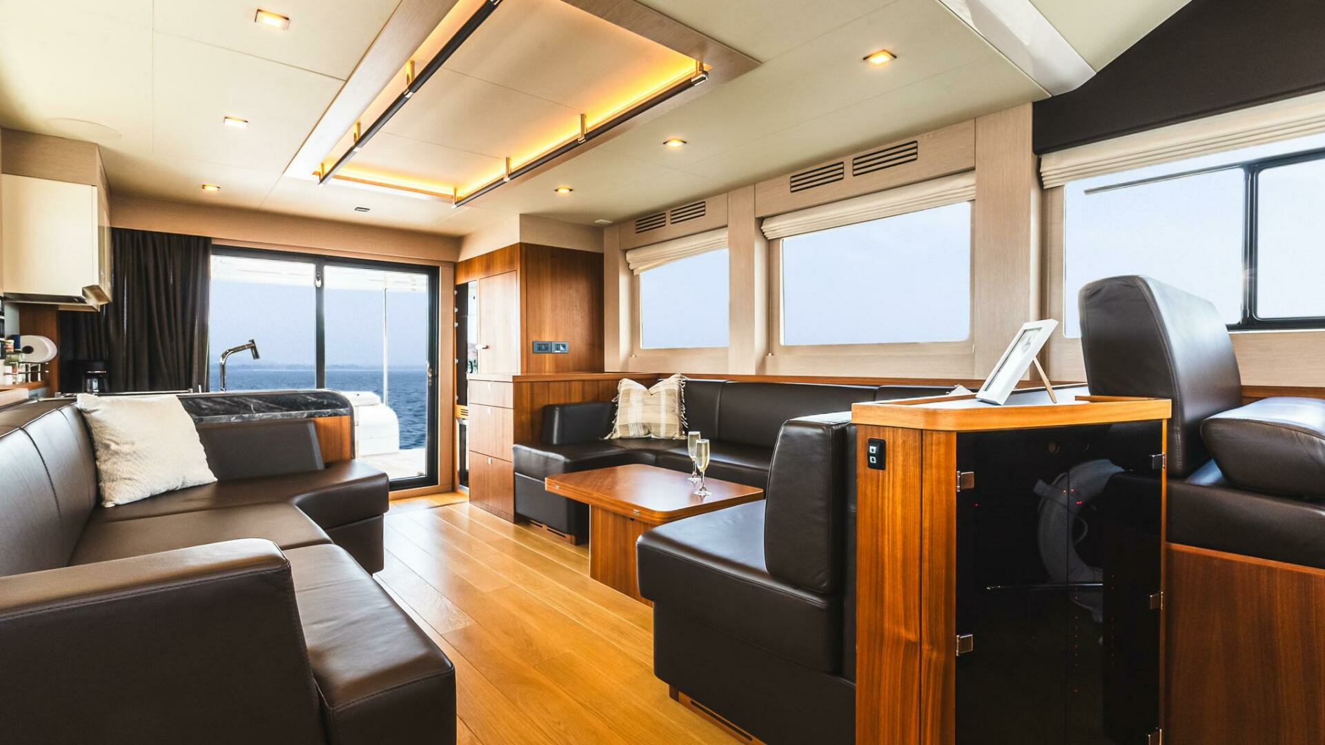 Sirena 58 Fly-2023 -Staten Island-New York-United States 4501504