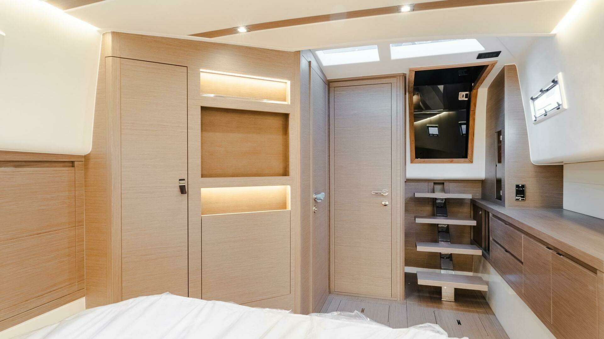 Pardo Yachts 43 Walkaround-2025-AVAILABLE NOW Staten Island-New York-United States 5752033