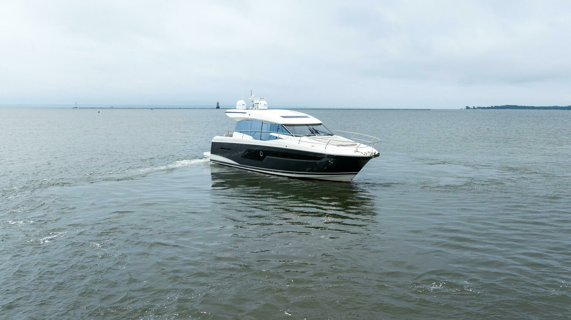 Prestige 520S-2021 -Staten Island-New York-United States 4546439