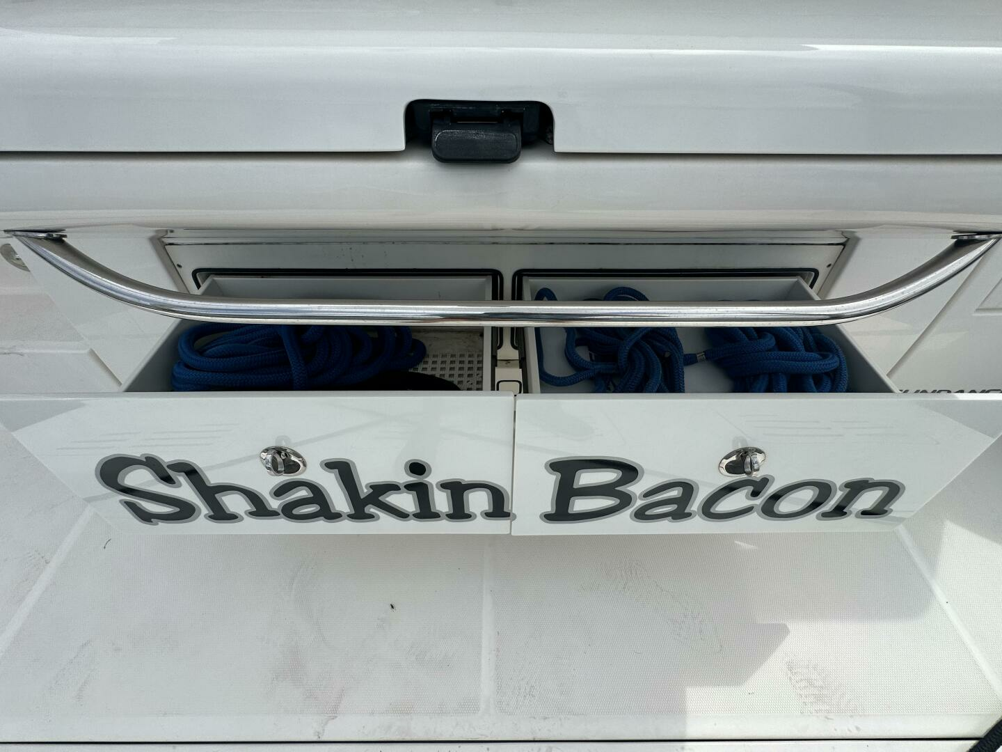 Sea Ray Sundancer 400-2018-Shakin Bacon Wickford-Rhode Island-United States 4644284