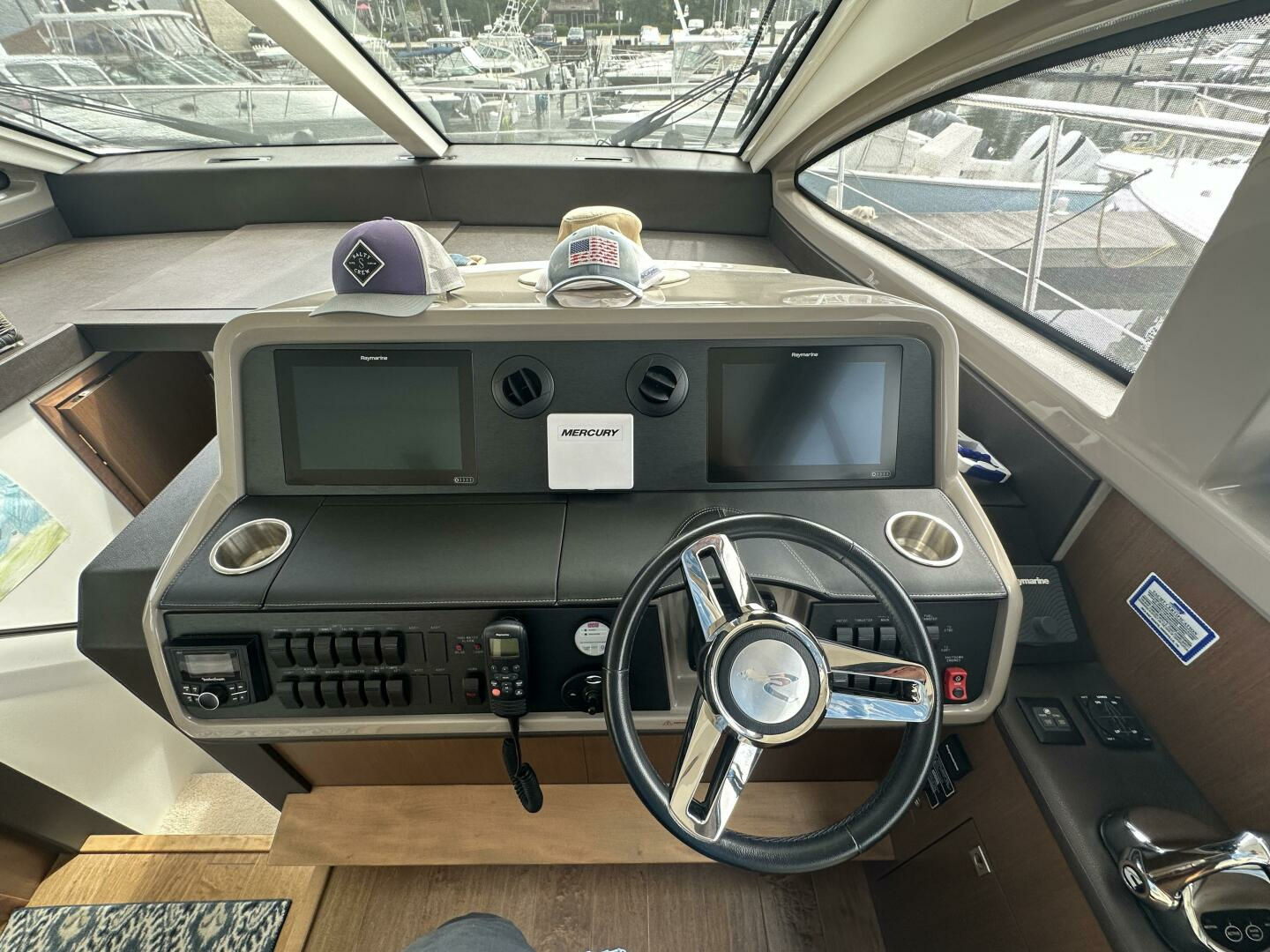 Sea Ray Sundancer 400-2018-Shakin Bacon Wickford-Rhode Island-United States 4644309