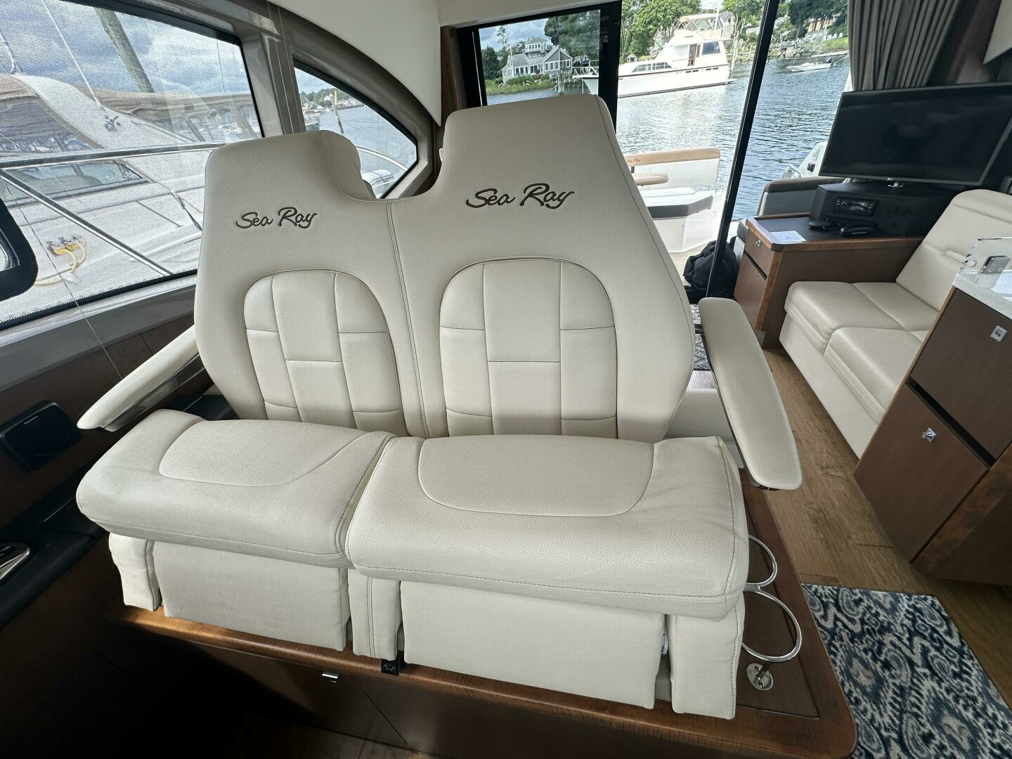 Sea Ray Sundancer 400-2018-Shakin Bacon Wickford-Rhode Island-United States 4644307