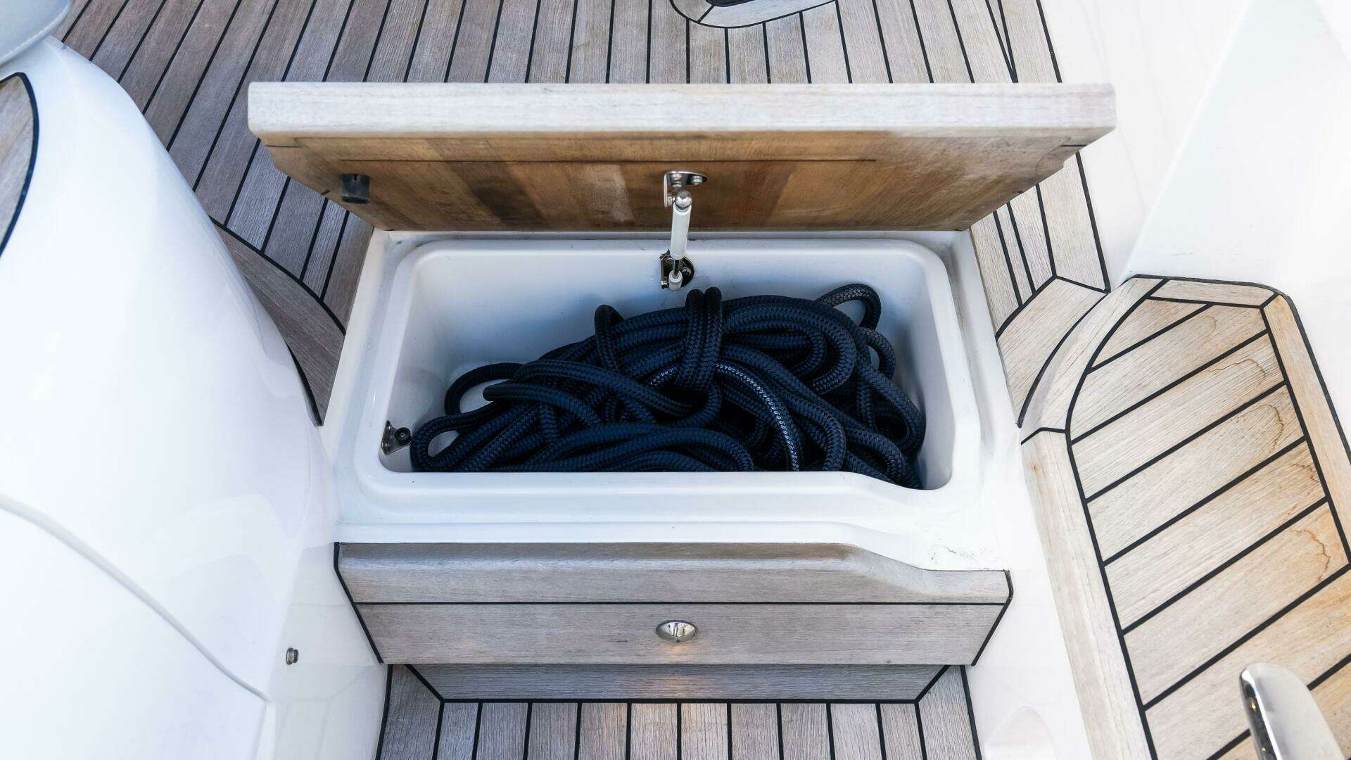 Princess V55-2022-Imagine Naples-Florida-United States 4749871