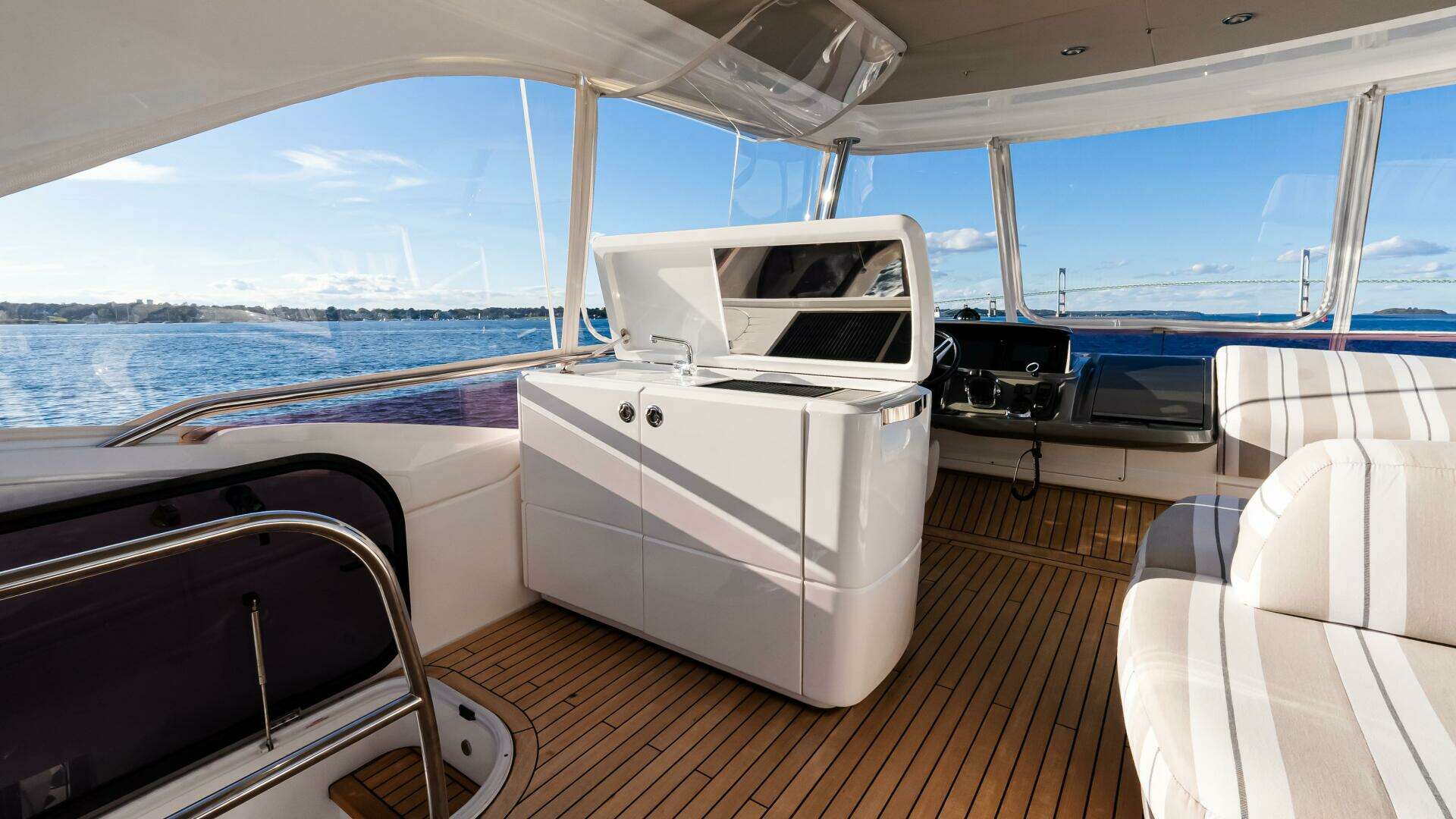 Princess F55-2019-UNO Newport-Rhode Island-United States 4732035