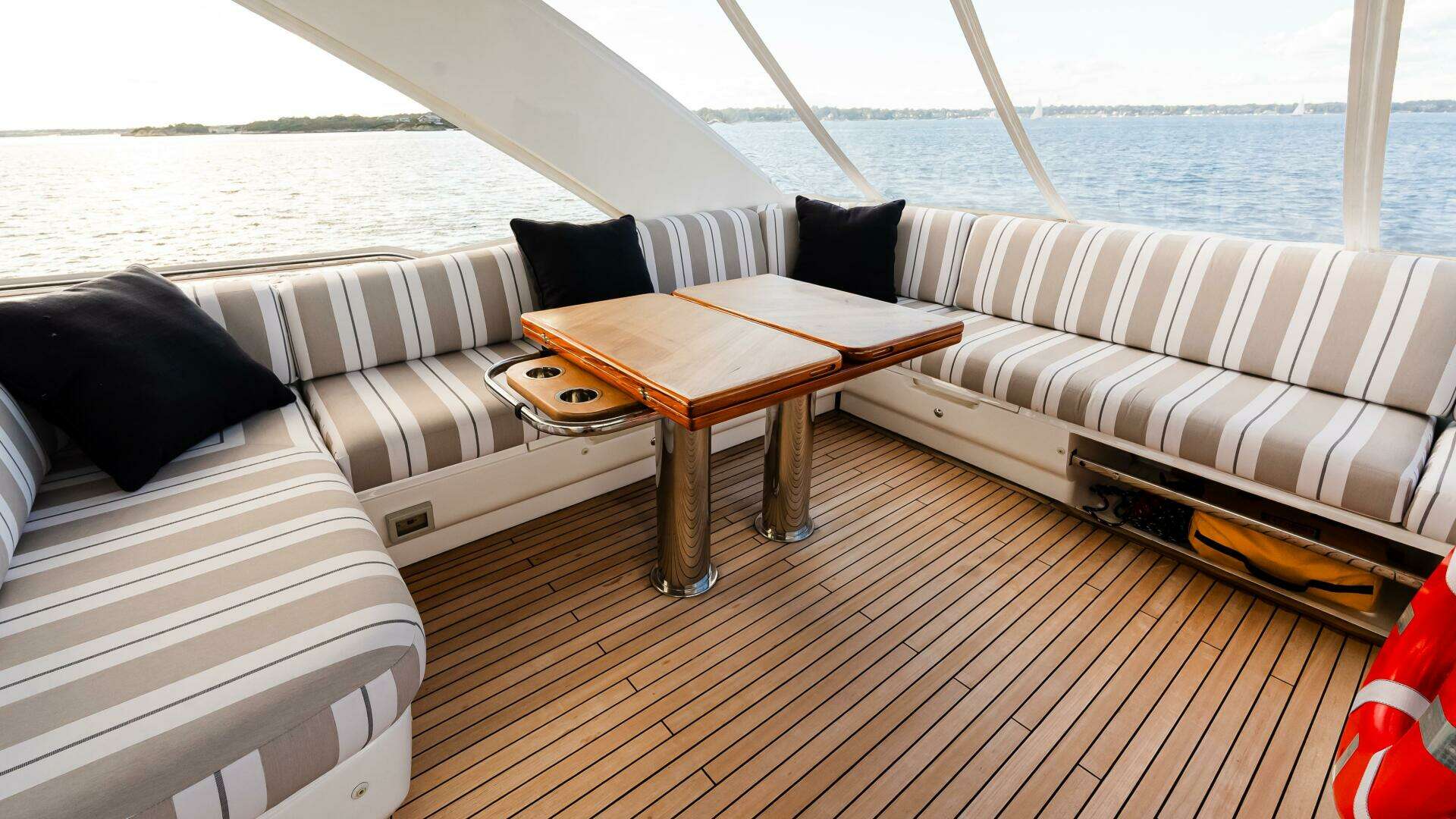 Princess F55-2019-UNO Newport-Rhode Island-United States 4732029