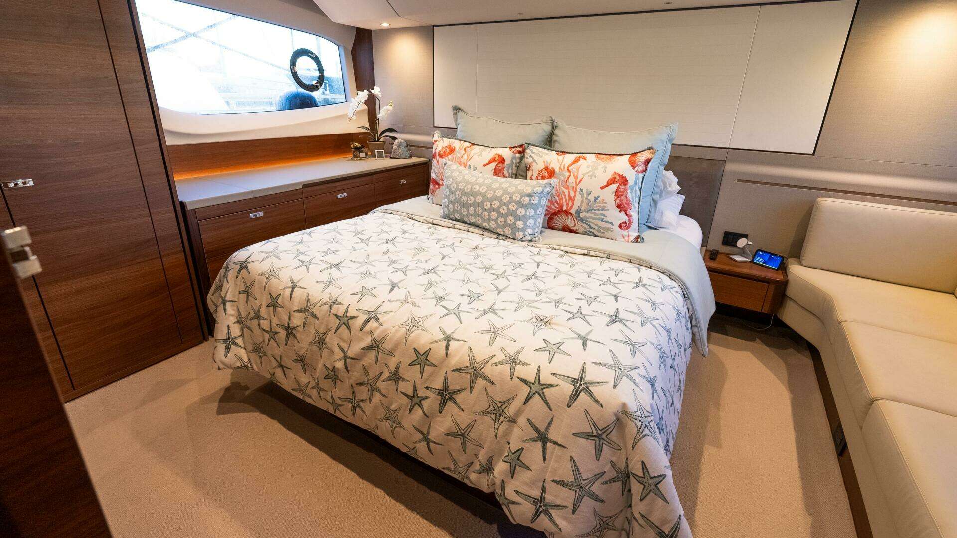 Princess F55-2019-UNO Newport-Rhode Island-United States 4732072