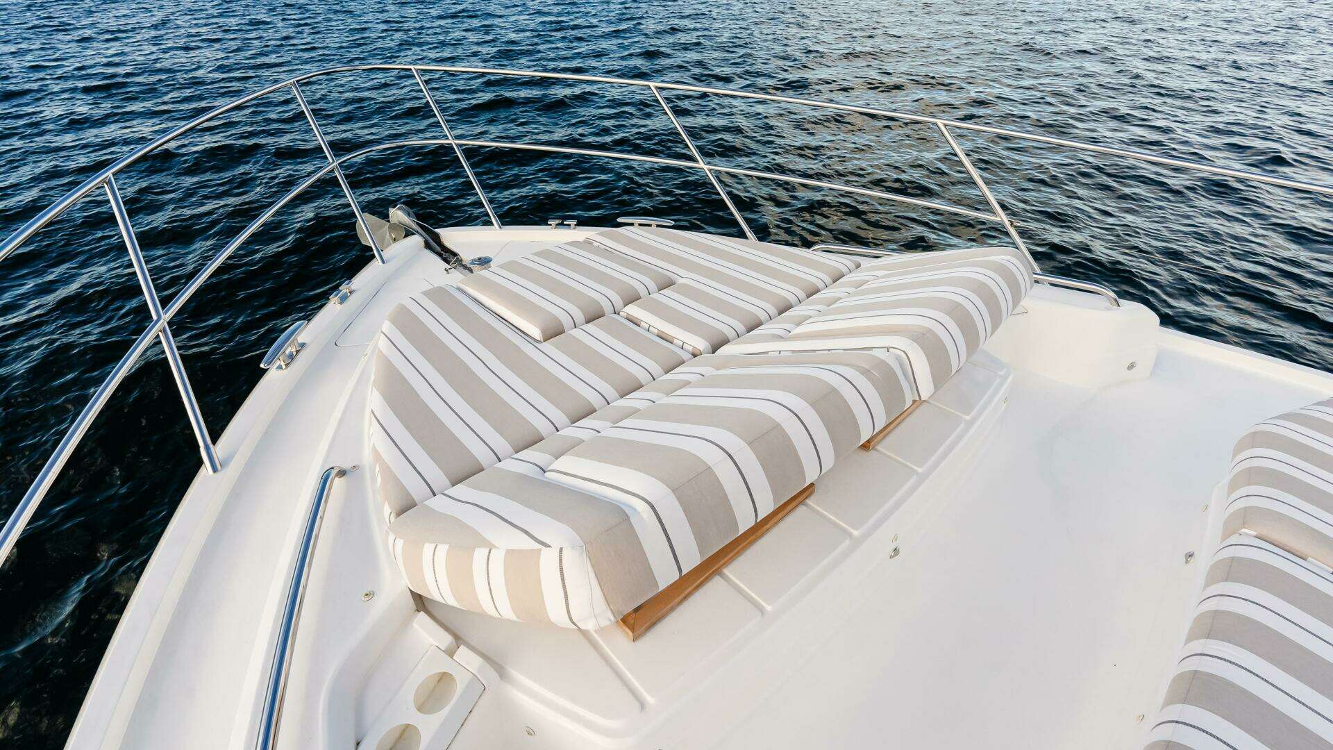 Princess F55-2019-UNO Newport-Rhode Island-United States 4732044