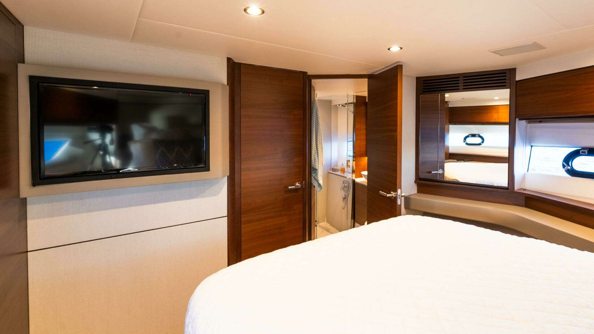 Princess F55-2019-UNO Newport-Rhode Island-United States 4732066