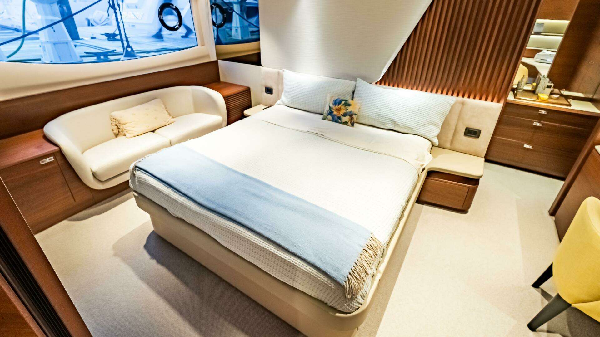Princess Y72 Motor Yacht-2022 -Port Jefferson-New York-United States 4721072