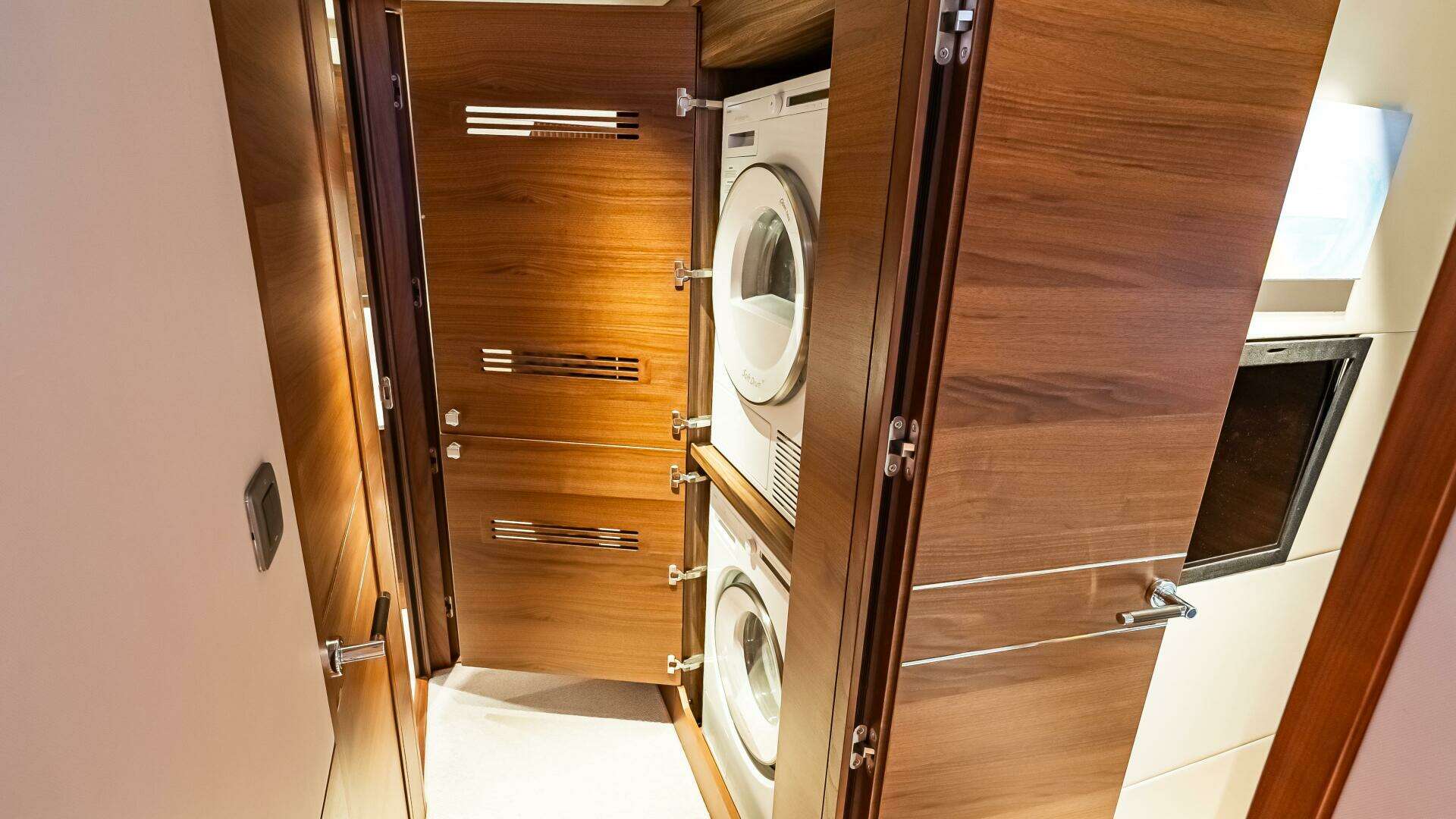 Princess Y72 Motor Yacht-2022 -Port Jefferson-New York-United States 4721077