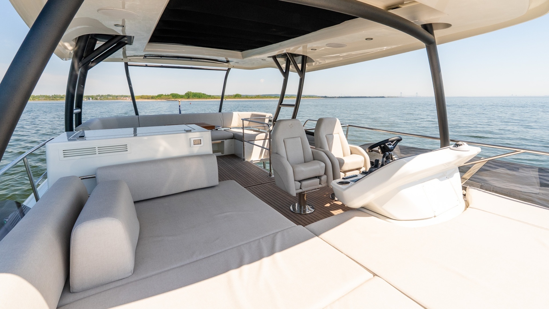 Prestige F5.7-2026-IN STOCK Newport-Rhode Island-United States 6124065