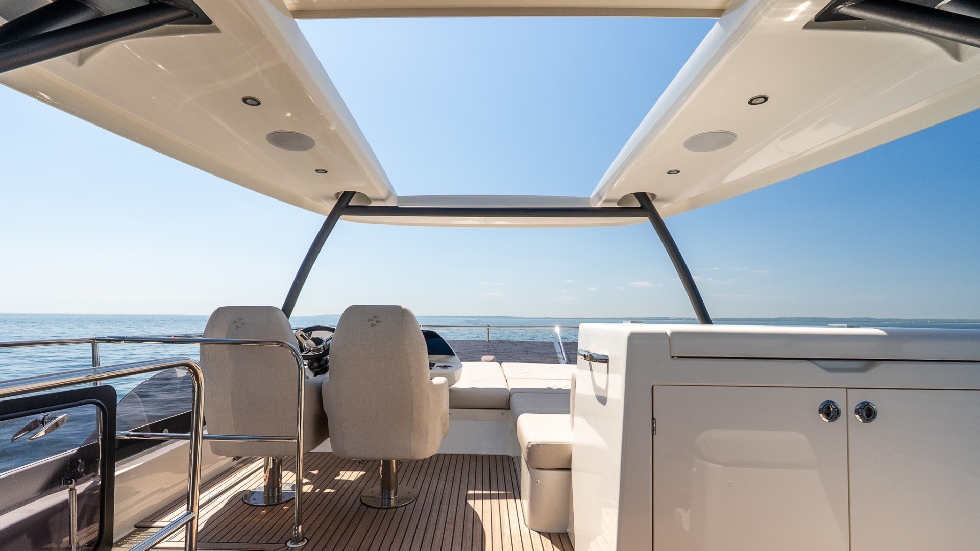 Prestige F5.7-2026-IN STOCK Newport-Rhode Island-United States 6124069
