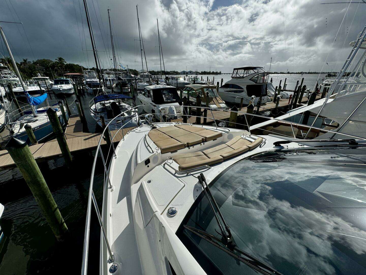 Sea Ray L590-2017-For Whom The Bell Tolls Titusville-Florida-United States 4928760