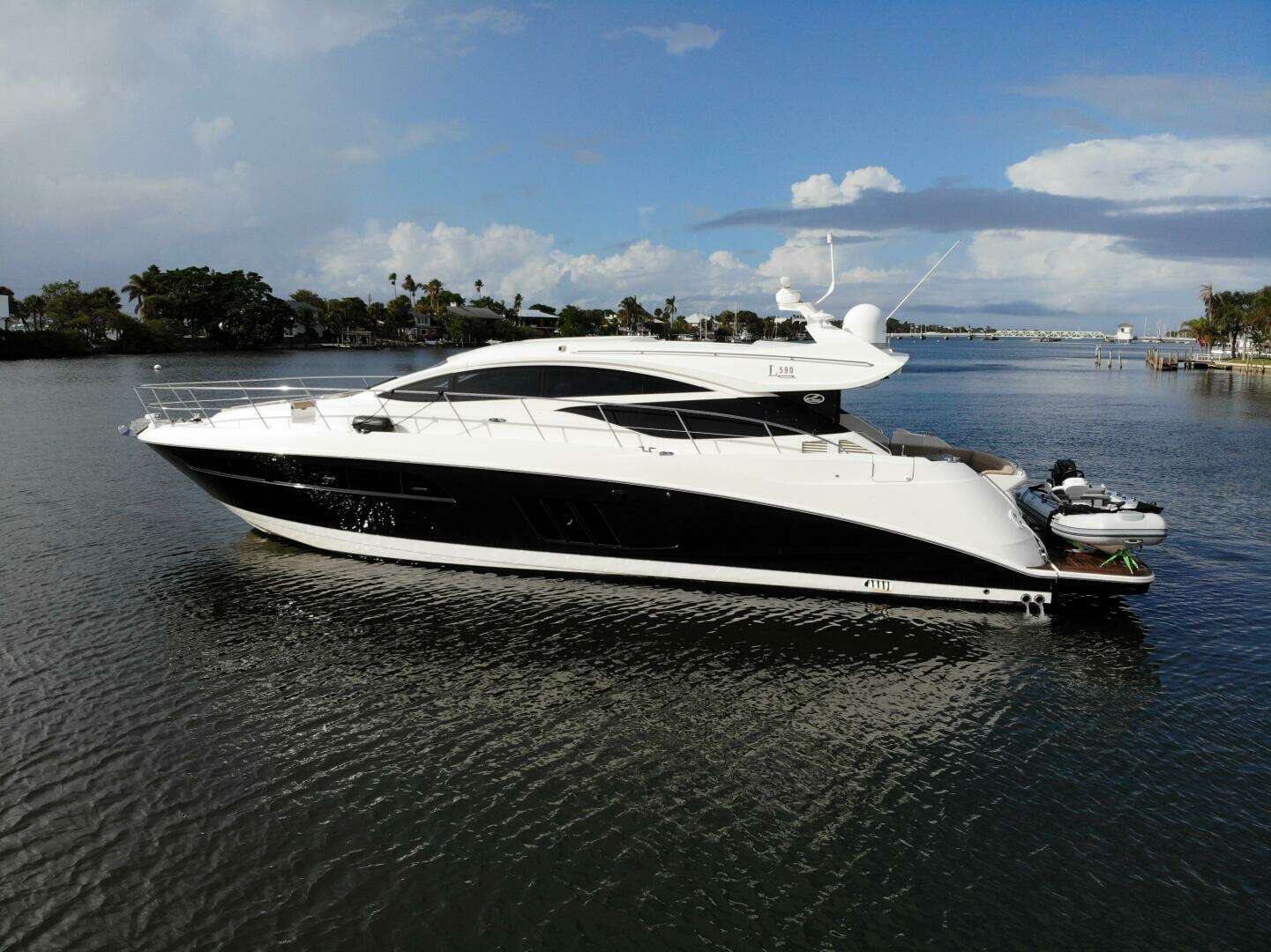 Sea Ray L590-2017-For Whom The Bell Tolls Titusville-Florida-United States 4928756