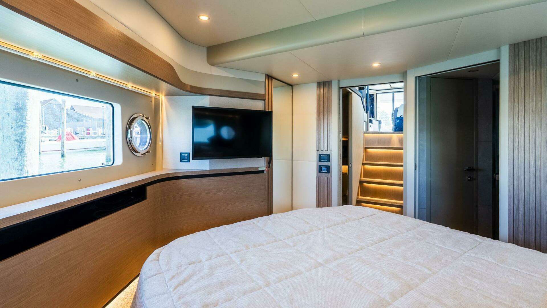 Absolute Navetta 53-2026-IN STOCK AVAILABLE NOW Staten Island-New York-United States 5618824