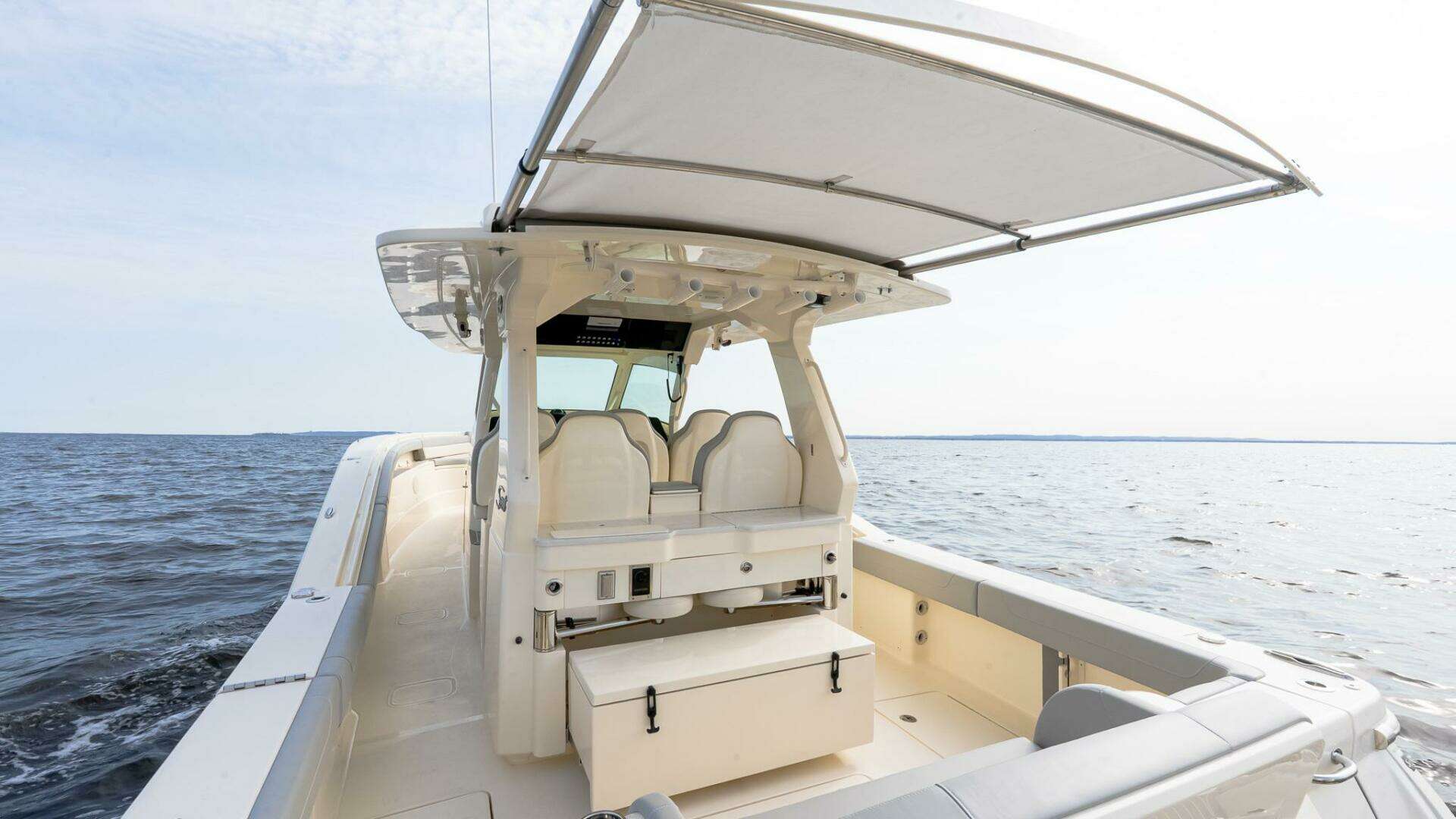 Scout 425 LXF-2025 -Staten Island-New York-United States 5155208