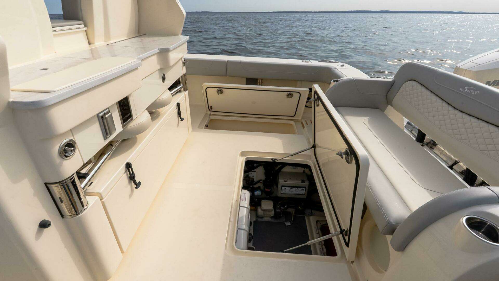 Scout 425 LXF-2025 -Staten Island-New York-United States 5155200