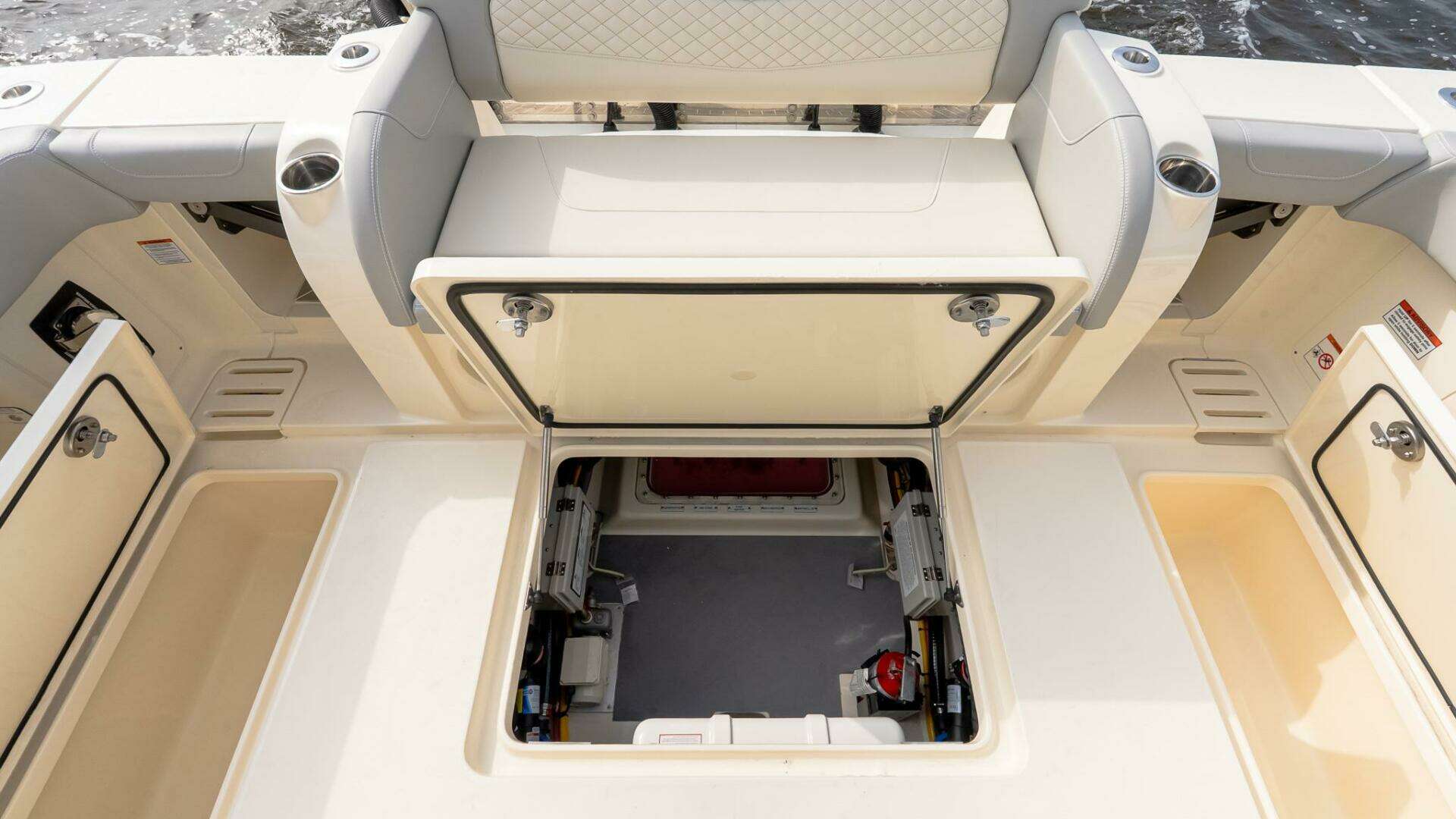 Scout 425 LXF-2025 -Staten Island-New York-United States 5155205