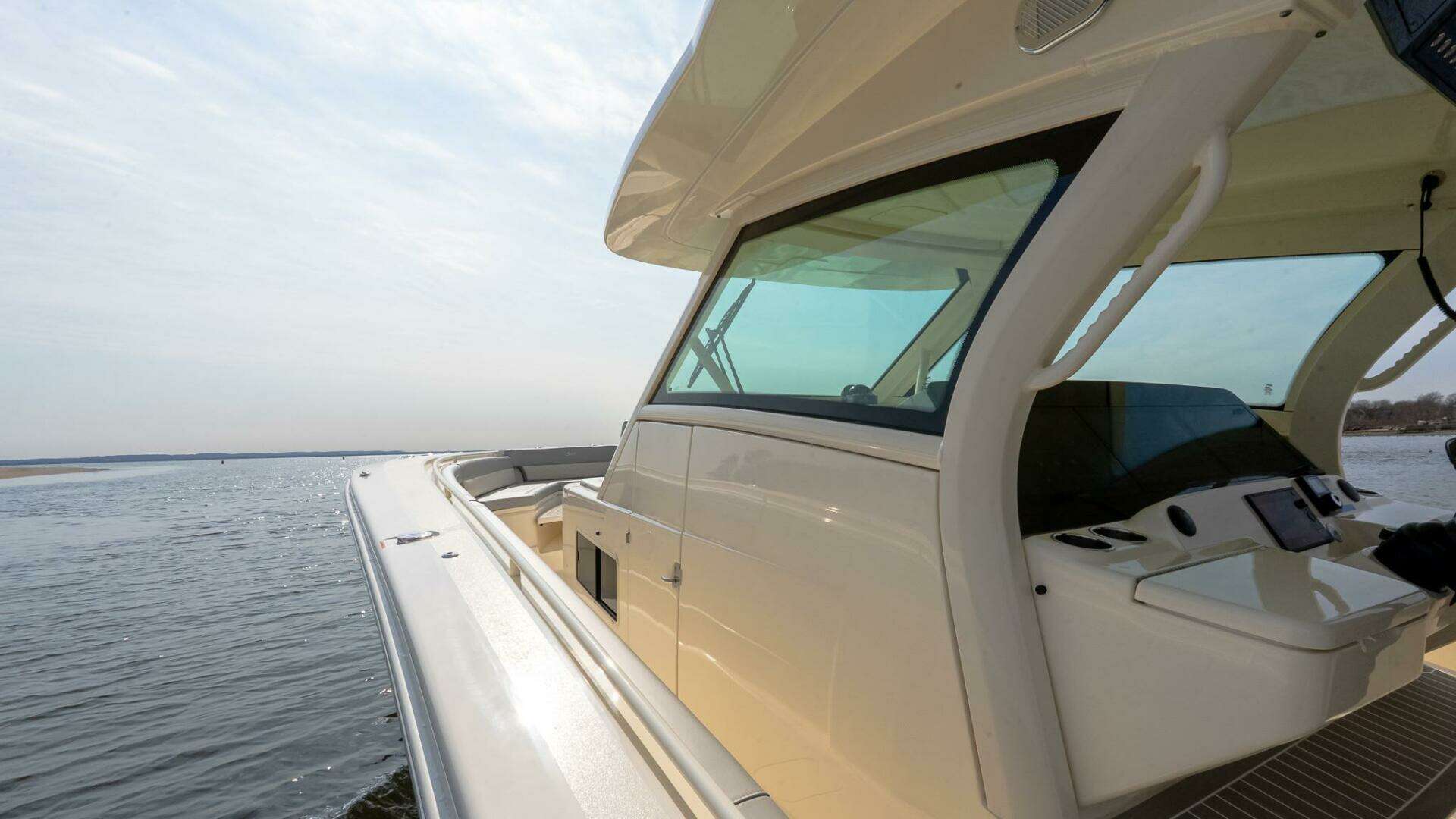 Scout 425 LXF-2025 -Staten Island-New York-United States 5155219