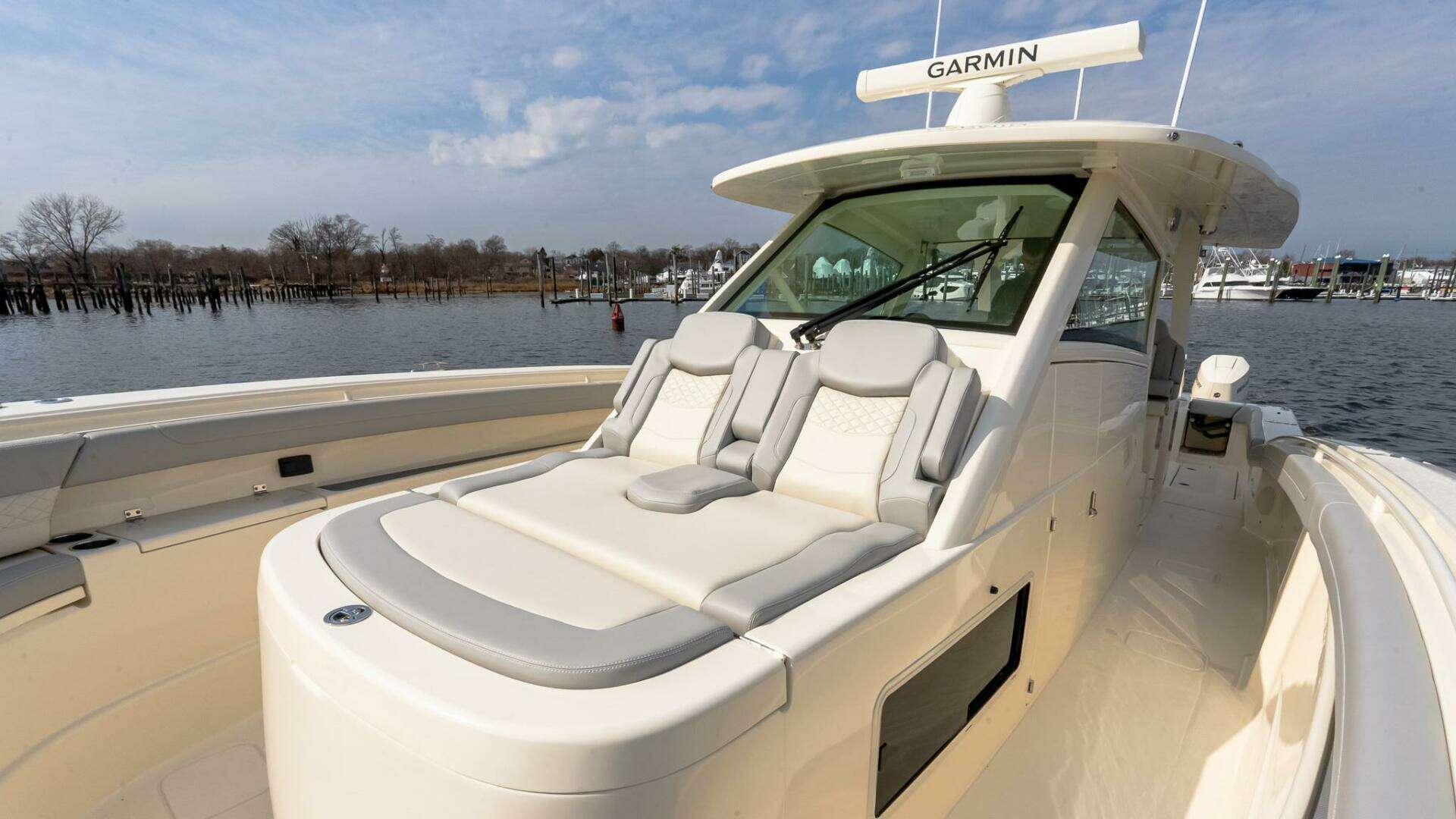 Scout 425 LXF-2025 -Staten Island-New York-United States 5155226