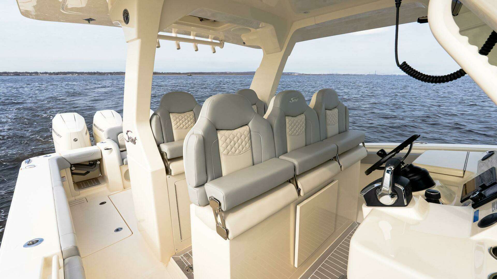 Scout 425 LXF-2025 -Staten Island-New York-United States 5155217