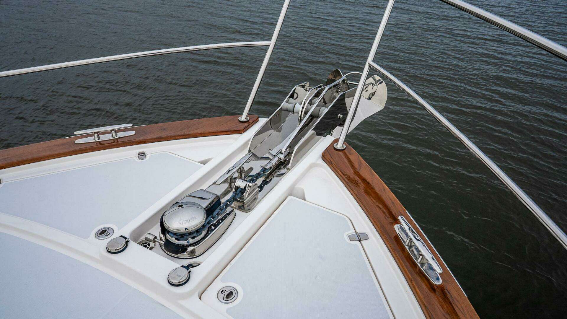 Sabre 58 Salon Express-2024 -Staten Island-New York-United States 5664283