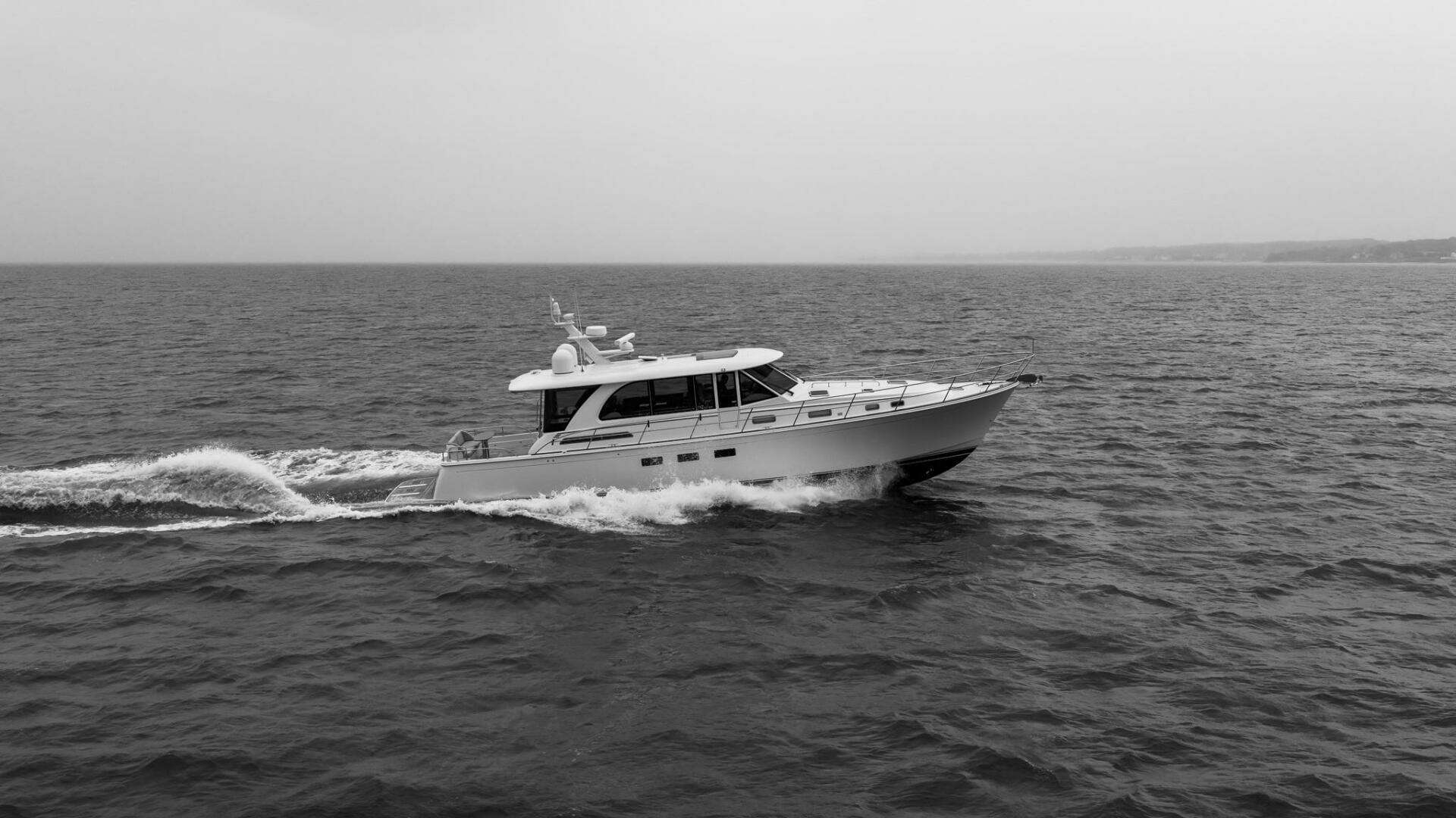 Sabre 58 Salon Express-2024 -Staten Island-New York-United States 5664327