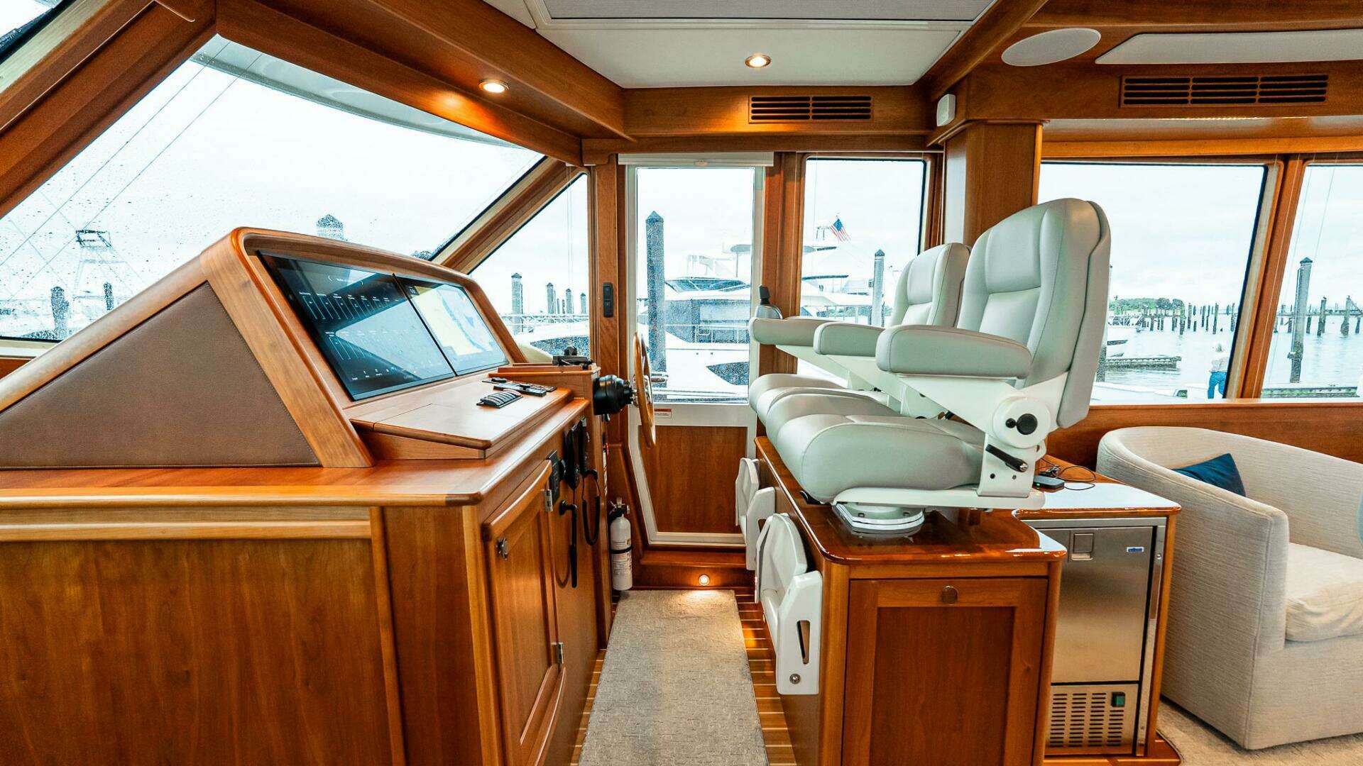 Sabre 58 Salon Express-2024 -Staten Island-New York-United States 5664294