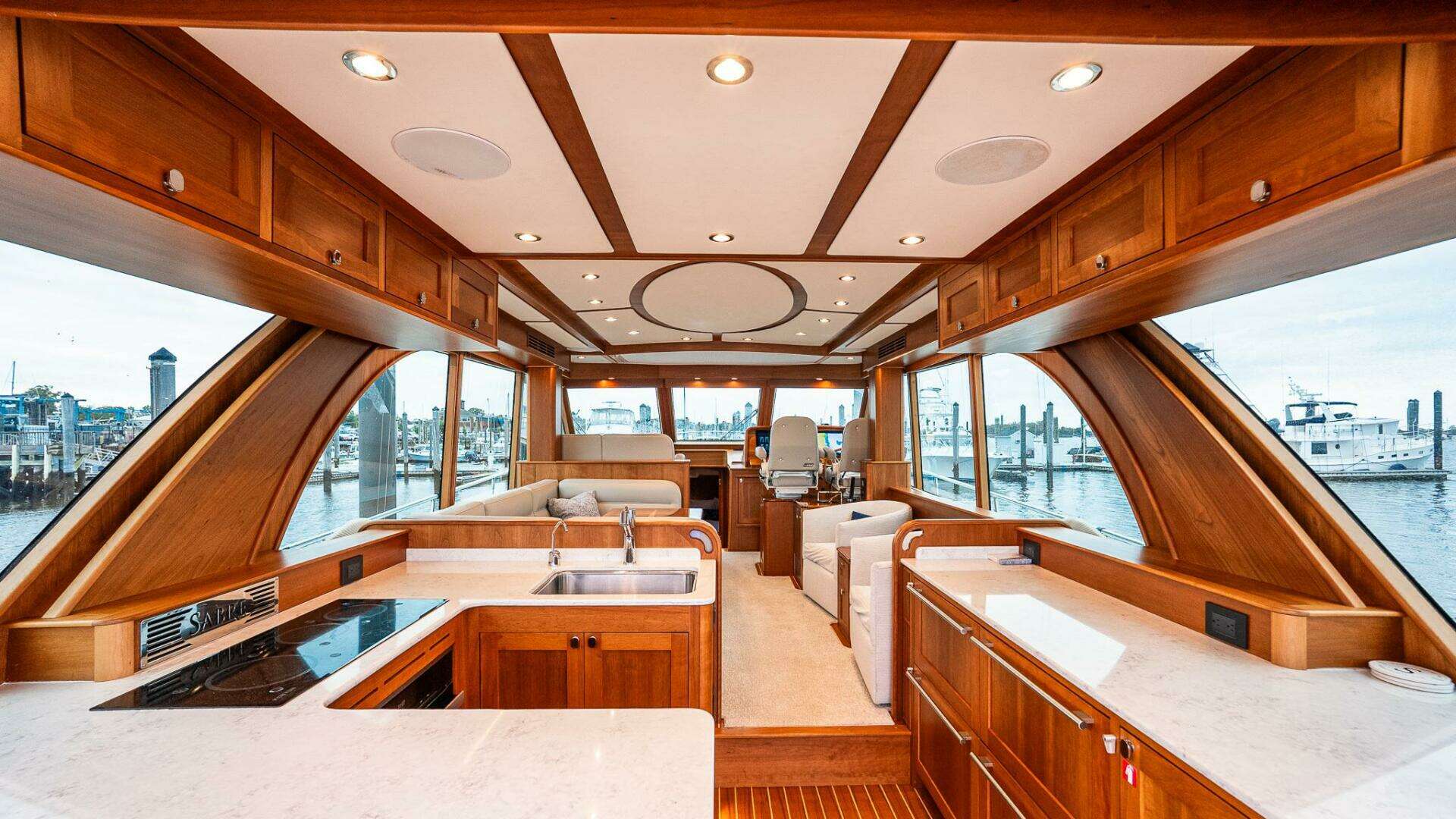 Sabre 58 Salon Express-2024 -Staten Island-New York-United States 5664305