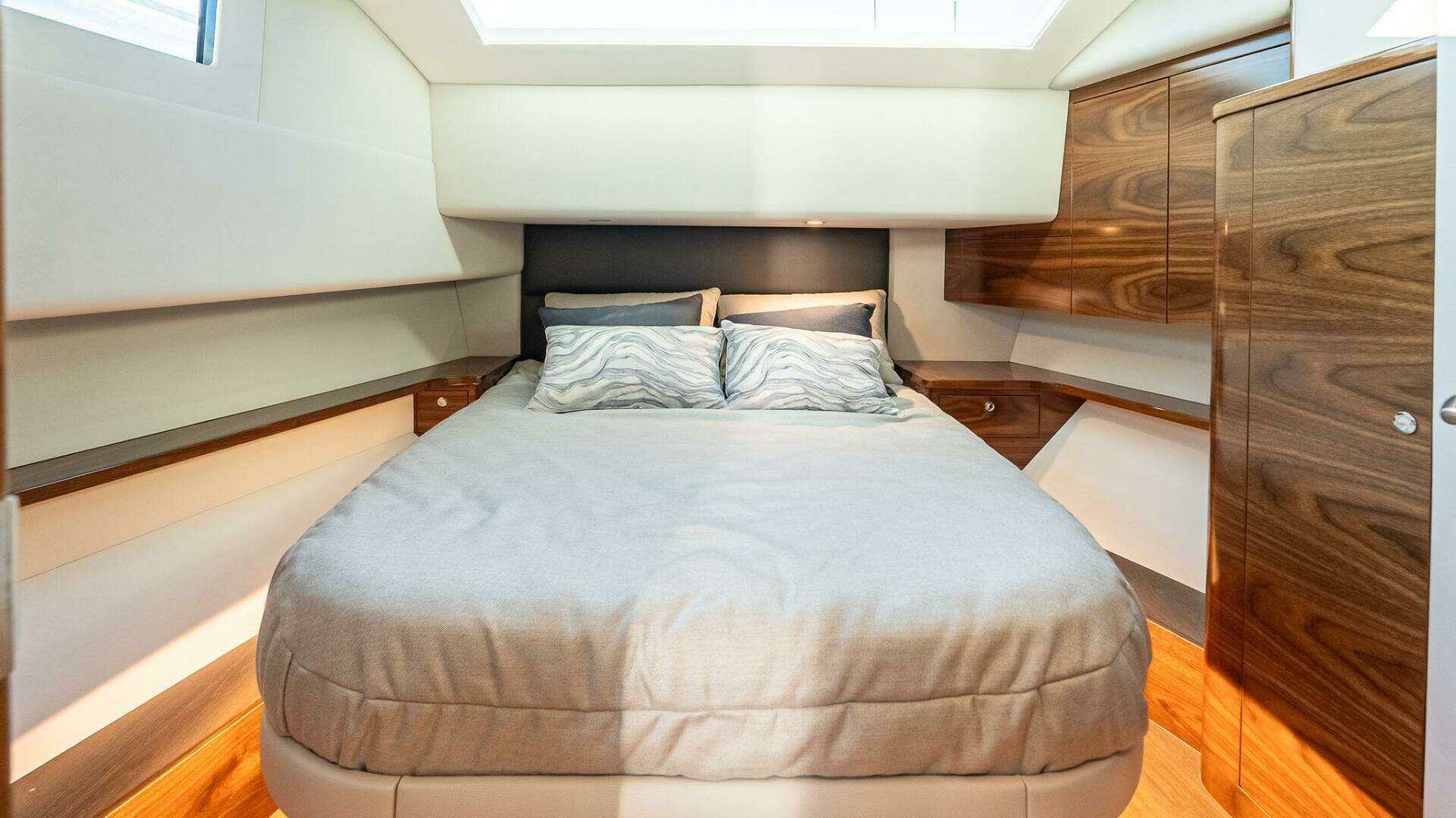 Valhalla Boatworks V-55 Sport Yacht-2026-ON ORDER Staten Island-New York-United States 5677995