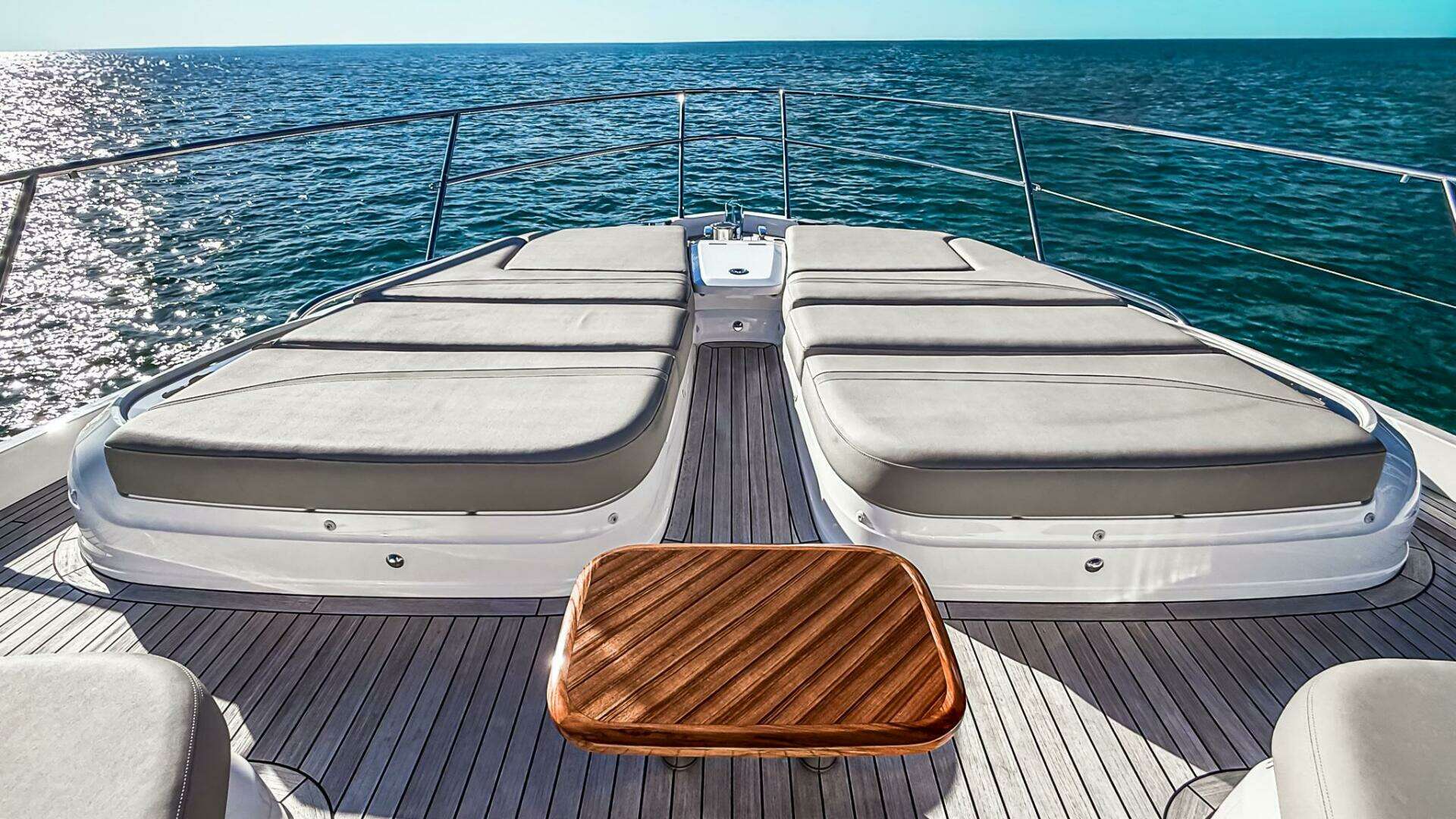 Princess S65 Sportbridge-2026 -Miami-Florida-United States 5928446