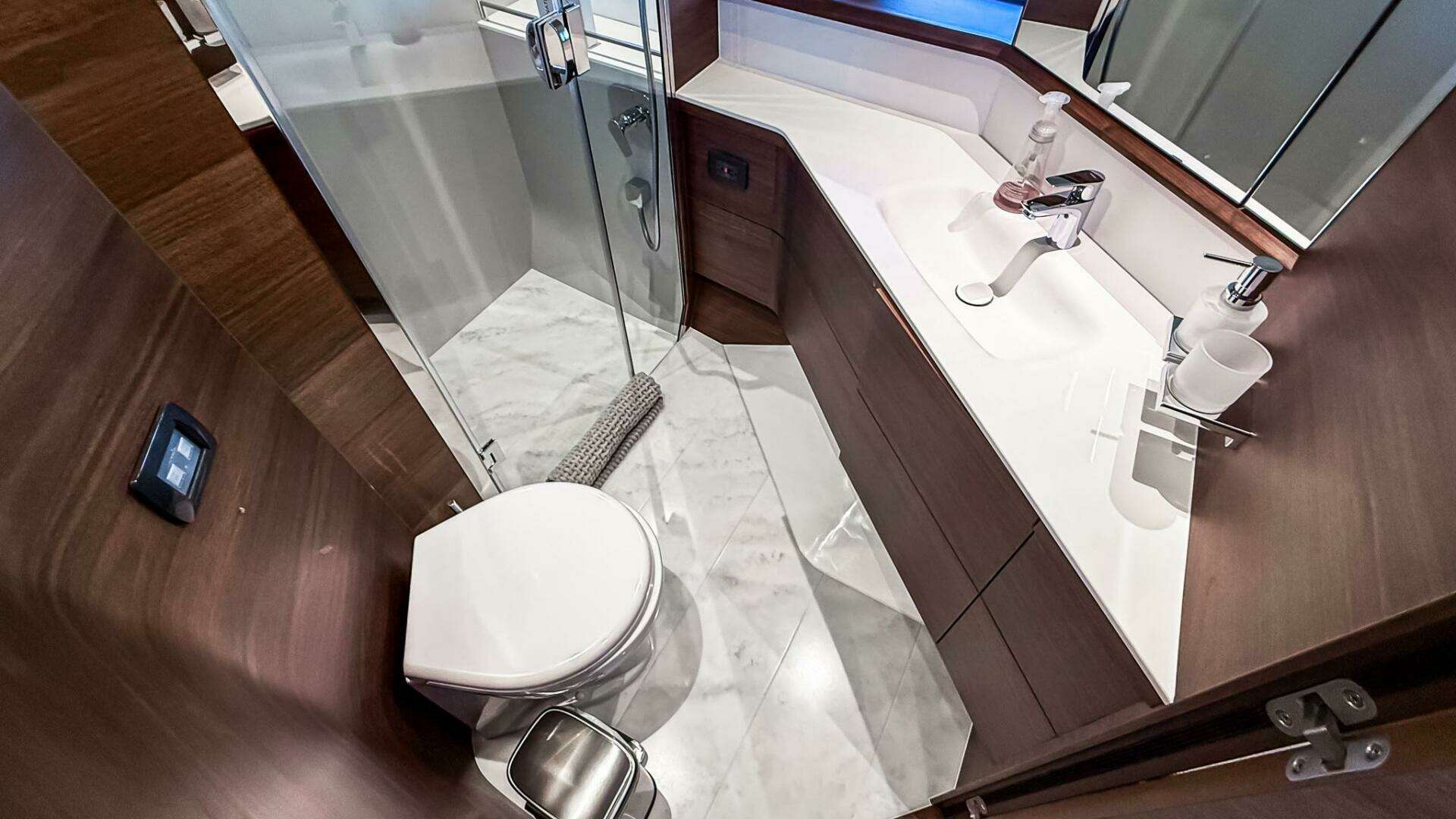 Princess S65 Sportbridge-2026 -Miami-Florida-United States 5928414