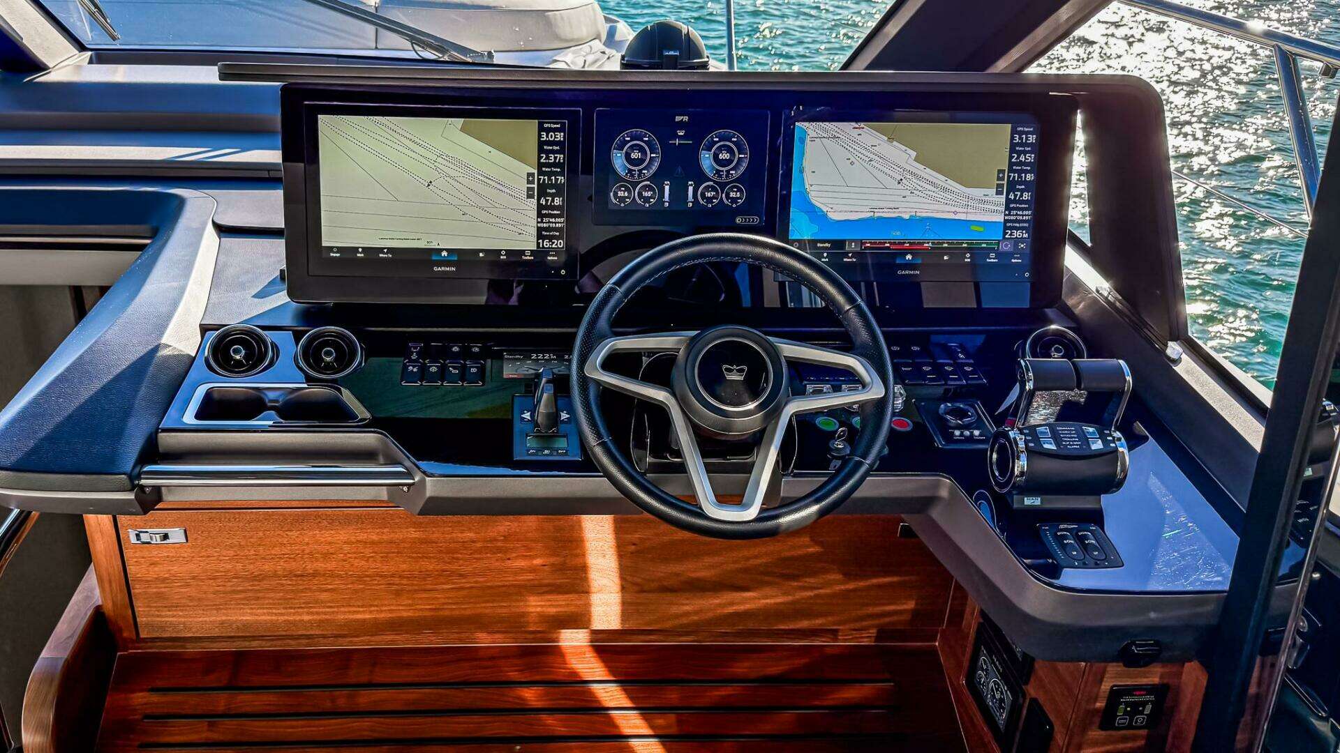 Princess S65 Sportbridge-2026 -Miami-Florida-United States 5928451