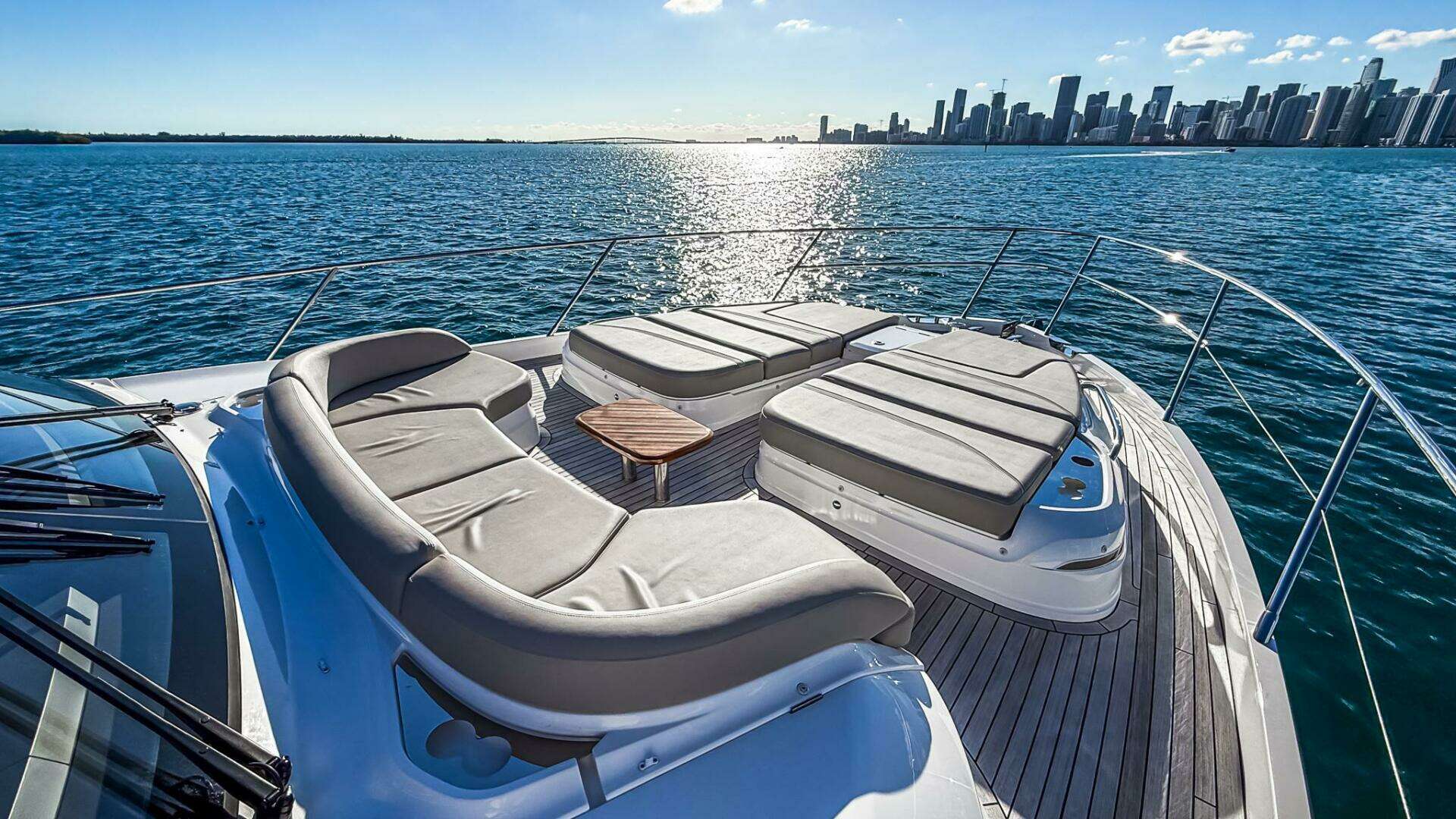 Princess S65 Sportbridge-2026 -Miami-Florida-United States 5928445