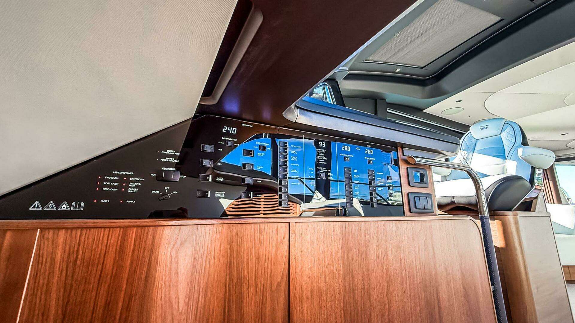 Princess S65 Sportbridge-2026 -Miami-Florida-United States 5928426