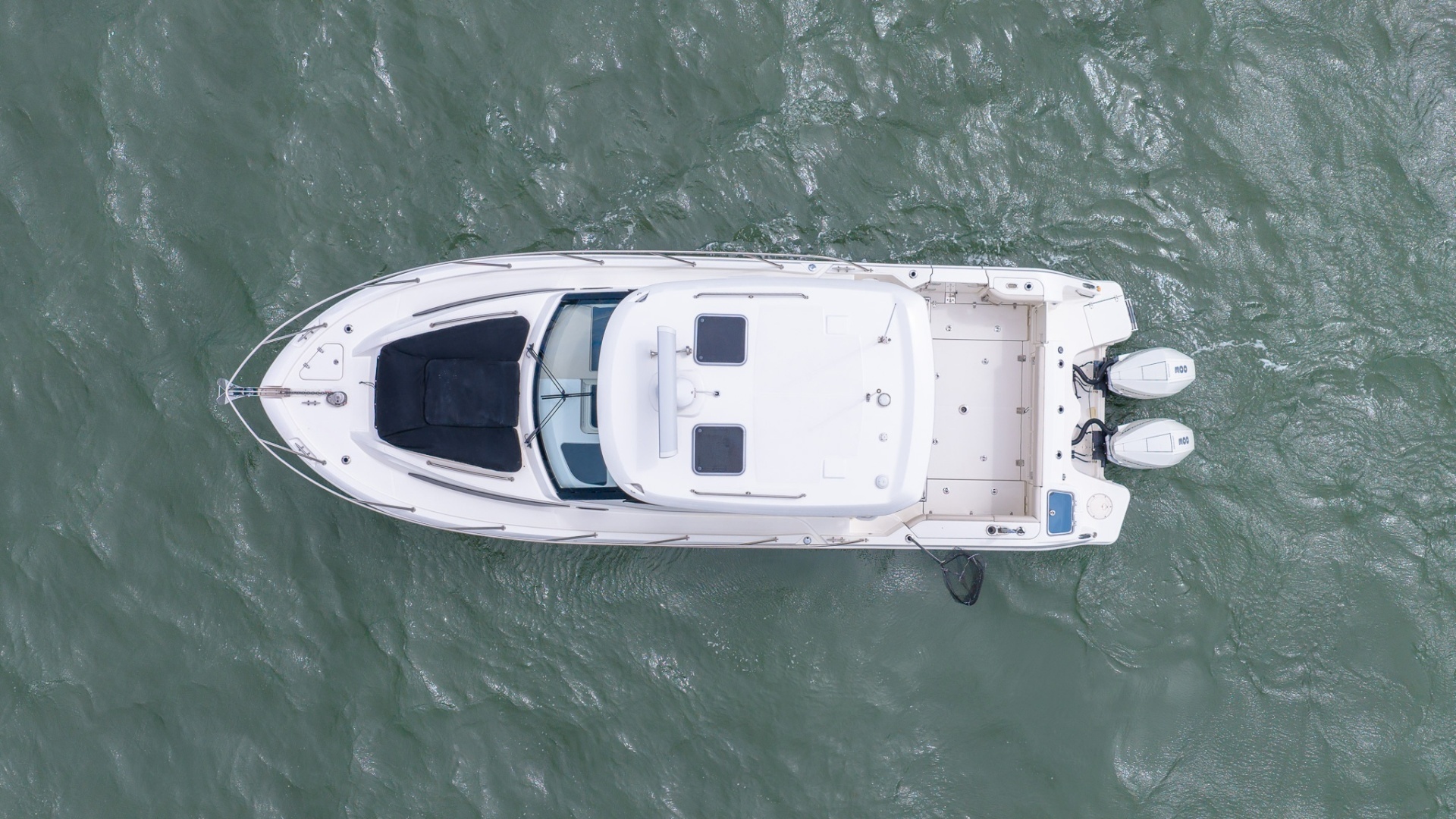 2020 Boston Whaler 32 Conquest Yacht For Sale | SI Yachts