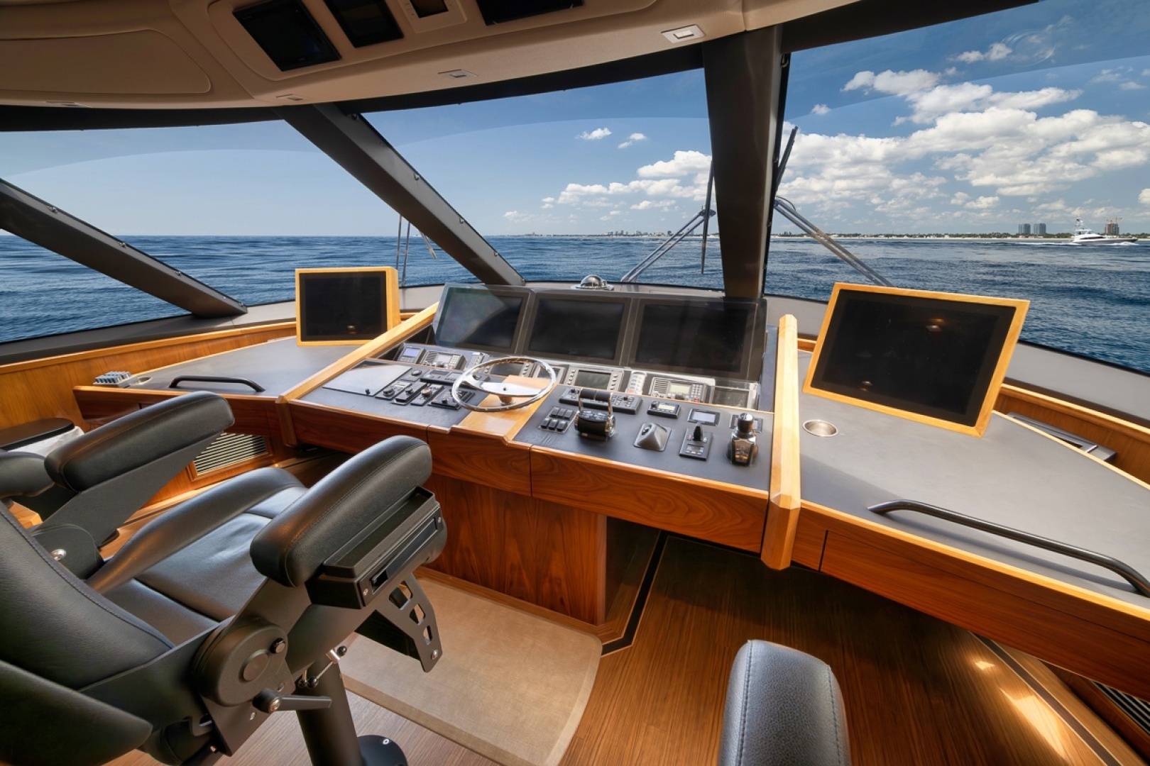 Viking 92 Sky Bridge-2018-SIR REEL Key Largo-Florida-United States 6471008