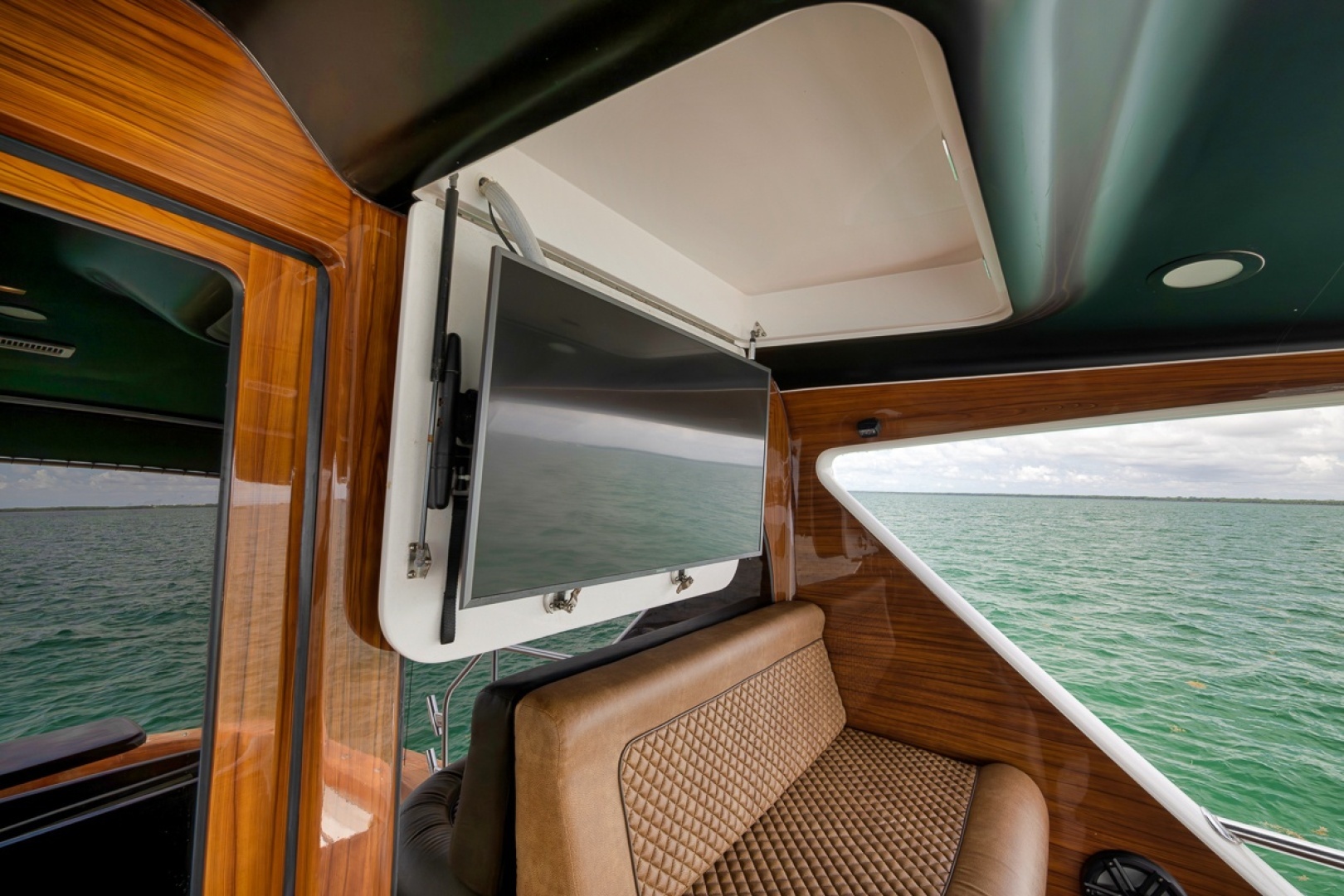 Viking 92 Sky Bridge-2018-SIR REEL Key Largo-Florida-United States 6470766