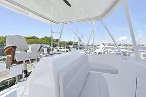 Tower Forward Seating