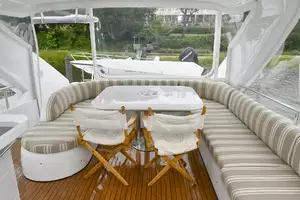 Flybridge Seating 