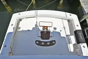 Cockpit View from Flybridge