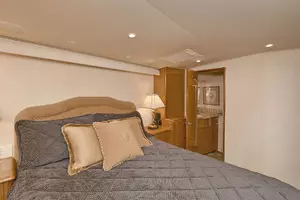 Master Stateroom 