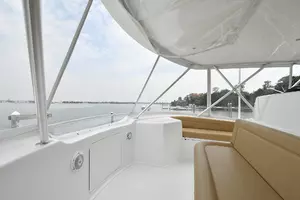 Flybridge Forward Seating 