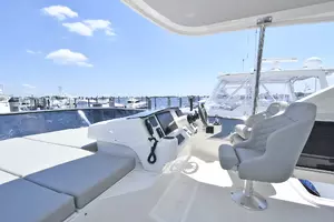 Flybridge Helm Station 